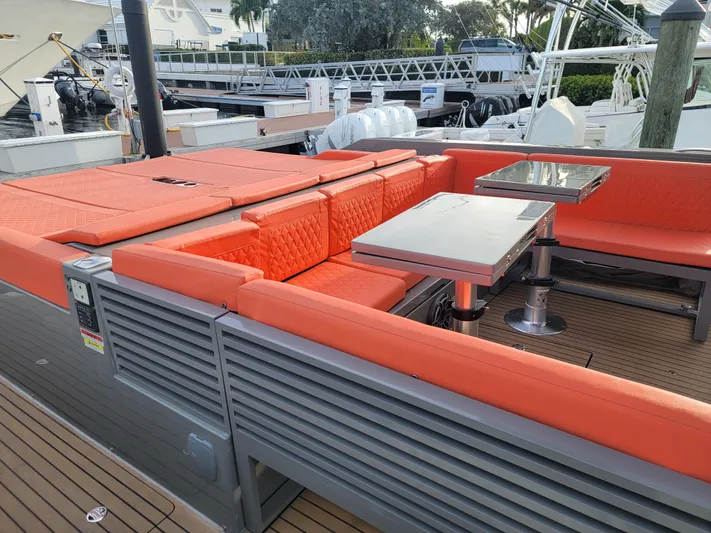 Pour Decisions Yacht Photos Pics 