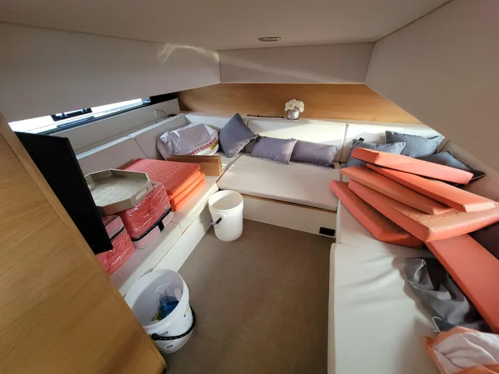 Pour Decisions Yacht Photos Pics 