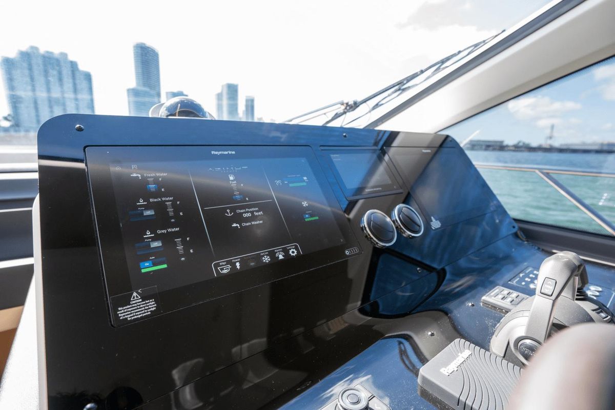 2023 Azimut 60 