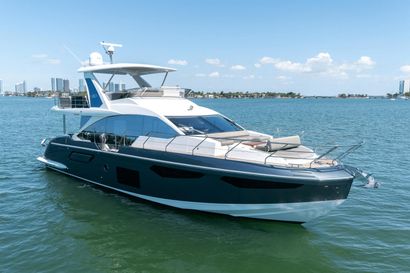 2023 60' Azimut-60 Fly Miami, FL, US