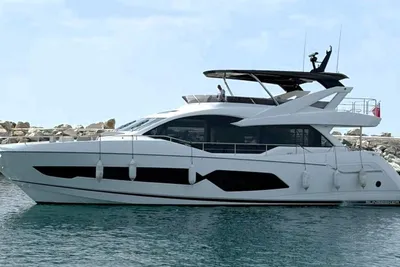 2025 Sunseeker 76 Yacht