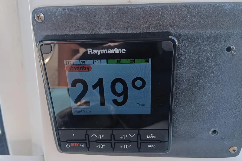 Heart Of Gold Yacht Photos Pics Raymarine display showing 219 degrees on a 1998 Hunter 450 boat.