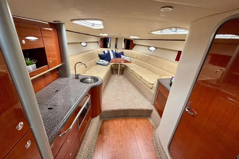  Yacht Photos Pics Luxurious interior of a 2007 Formula 400 Super Sport yacht with modern amenities.