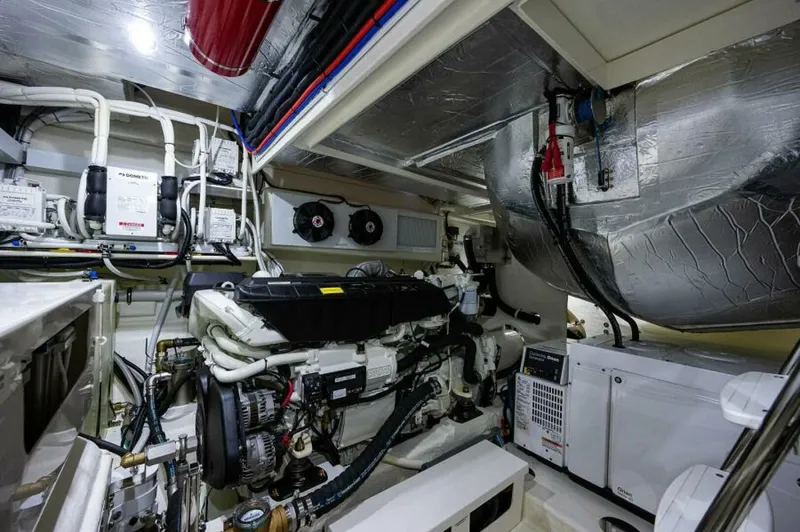 Greyhound Yacht Photos Pics 2020 Riviera 5400 Sport Yacht - Image 73