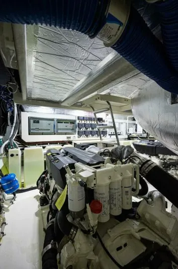 Greyhound Yacht Photos Pics 2020 Riviera 5400 Sport Yacht - Image 83