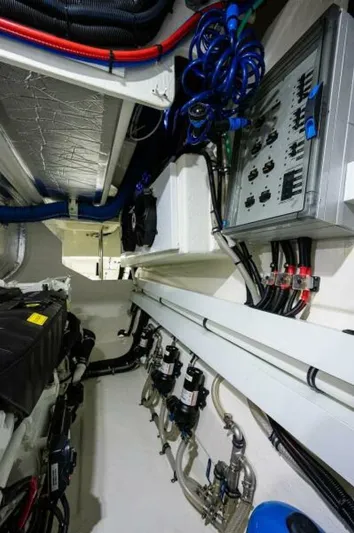 Greyhound Yacht Photos Pics 2020 Riviera 5400 Sport Yacht - Image 79