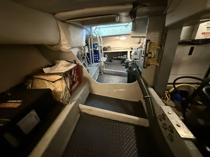  Yacht Photos Pics 2006 Mainship Trawler - Image 55