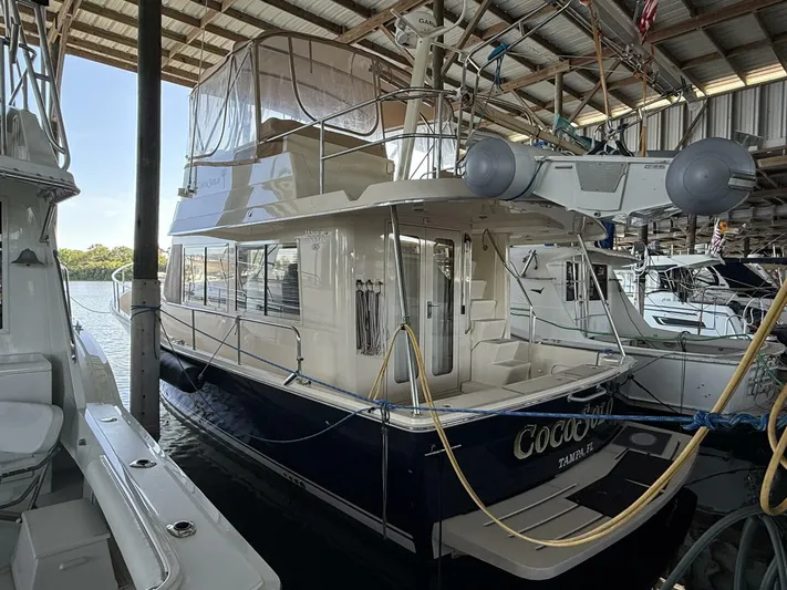  Yacht Photos Pics 2006 Mainship Trawler - Image 14