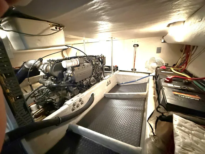  Yacht Photos Pics 2006 Mainship Trawler - Image 60