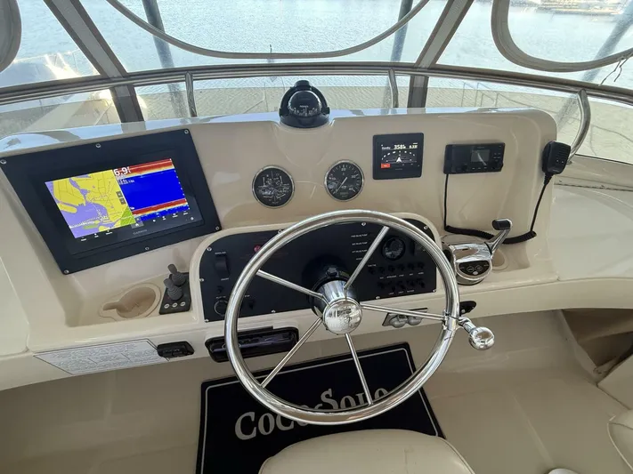  Yacht Photos Pics 2006 Mainship Trawler - Image 48