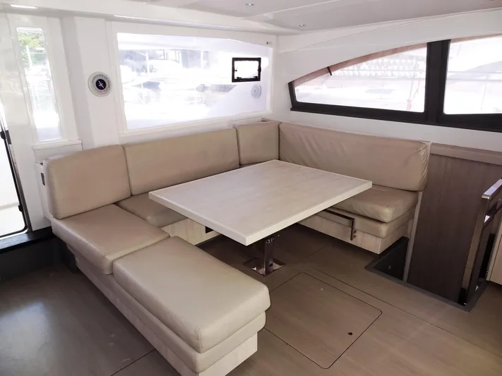 Makin Wind Yacht Photos Pics 