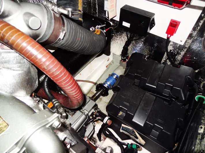 Makin Wind Yacht Photos Pics 