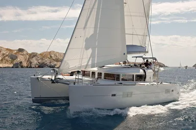 2016 Lagoon 400