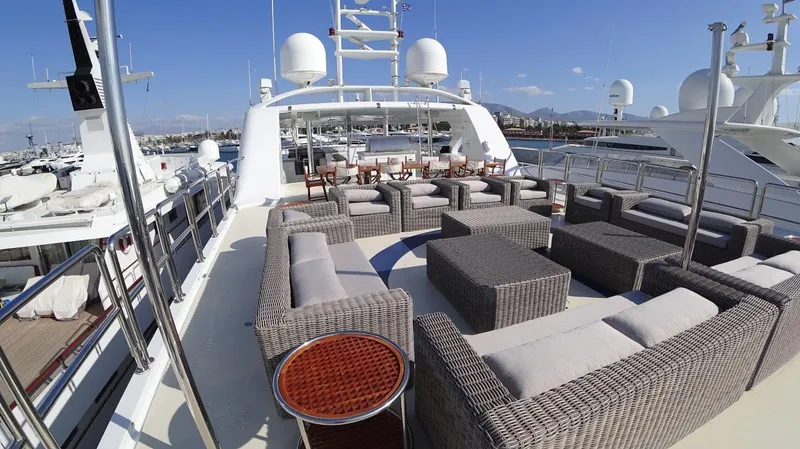 Sea Breeze Yacht Photos Pics 