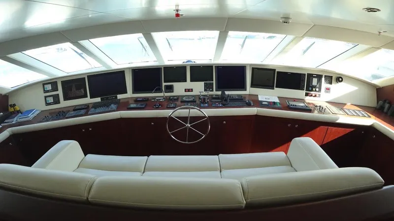 Sea Breeze Yacht Photos Pics 