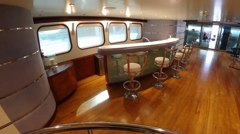 Sea Breeze Yacht Photos Pics 