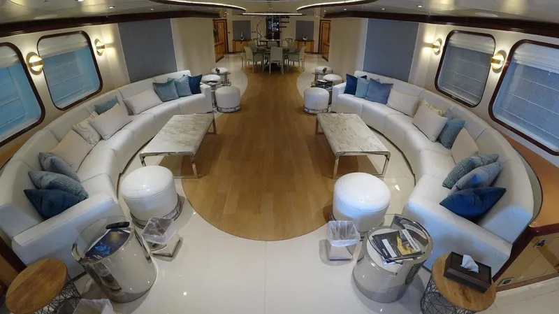 Sea Breeze Yacht Photos Pics 