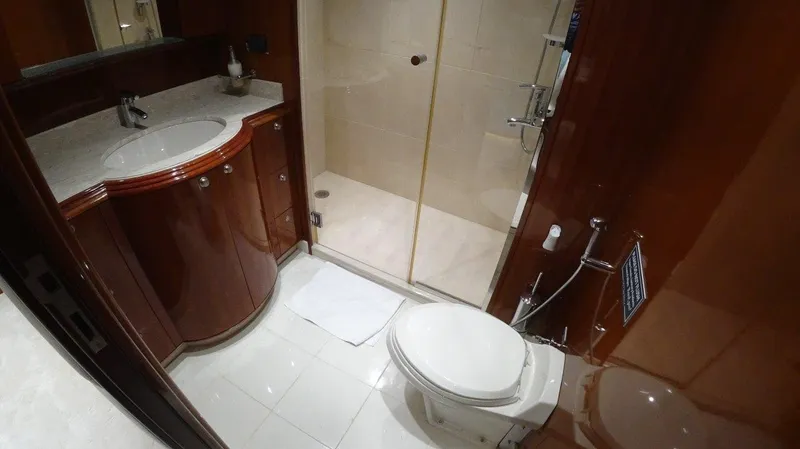 Sea Breeze Yacht Photos Pics 