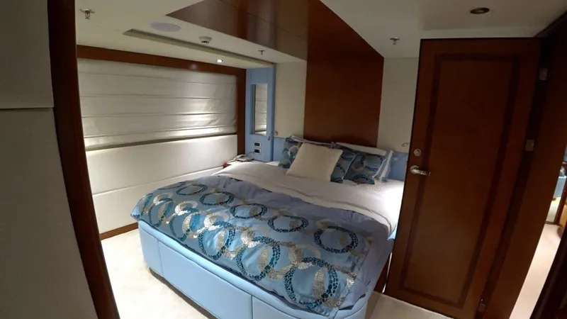 Sea Breeze Yacht Photos Pics 