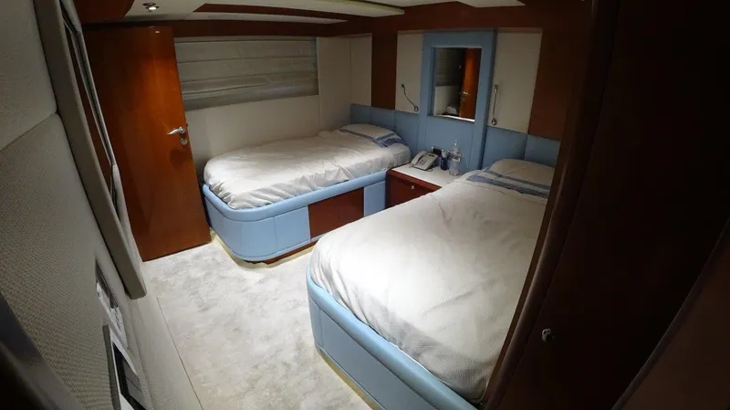 Sea Breeze Yacht Photos Pics 