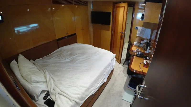 Sea Breeze Yacht Photos Pics 