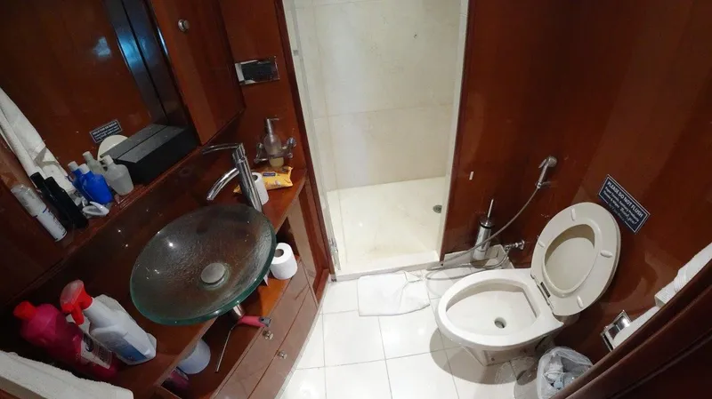 Sea Breeze Yacht Photos Pics 