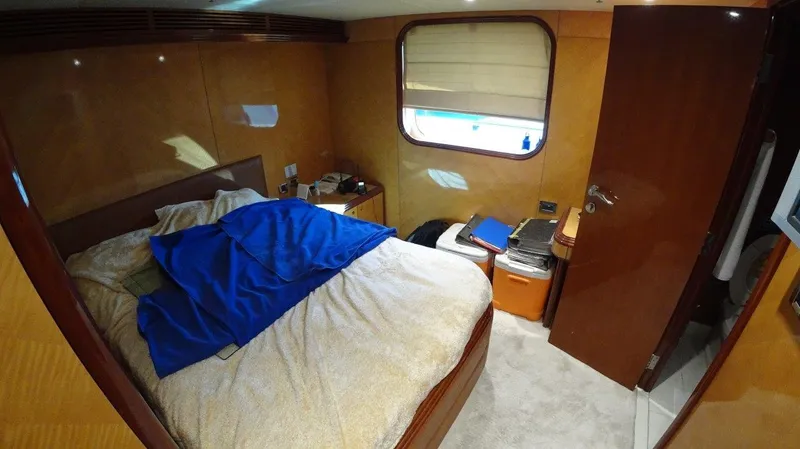 Sea Breeze Yacht Photos Pics 