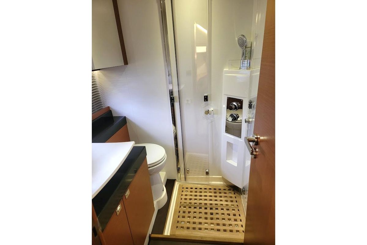 2013 Prestige 50 