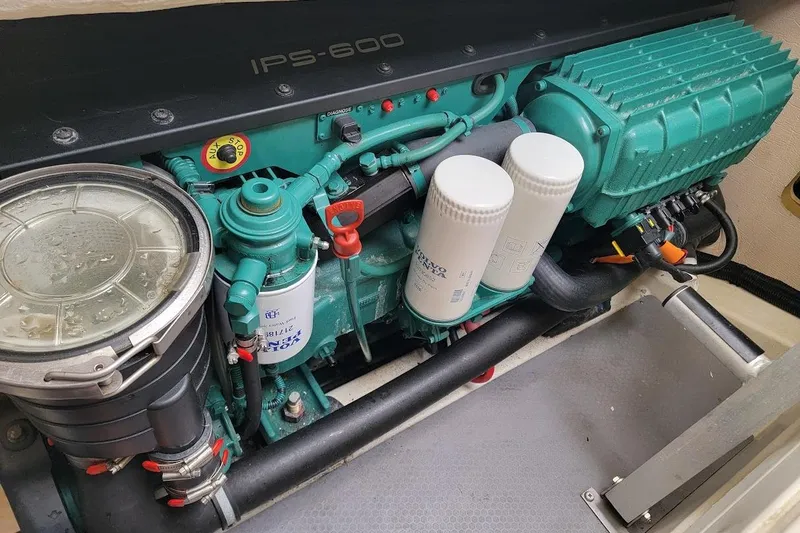  Yacht Photos Pics Engine compartment of a 2013 Prestige 500 S with IPS-600 system, showcasing filters and components.
