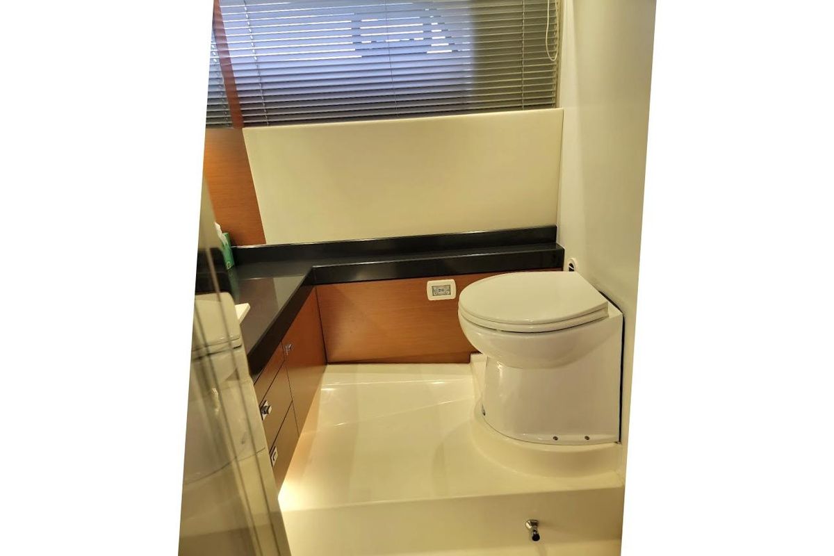 2013 Prestige 50 