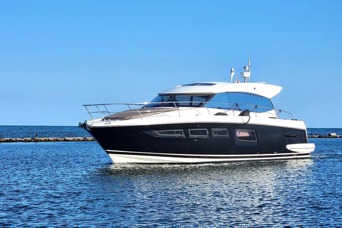 2013 Prestige 50 