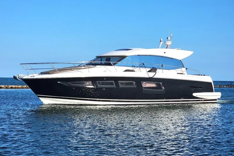  Yacht Photos Pics 2013 Prestige 500 S yacht cruising on calm blue waters.