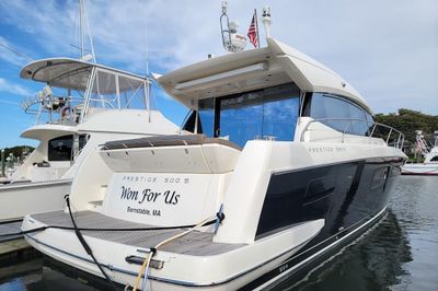 Yacht