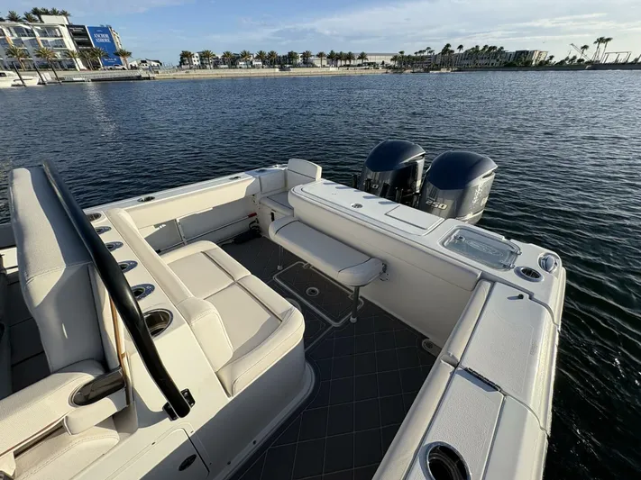  Yacht Photos Pics 2020 Sea Hunt Gamefish 27 - Image 6