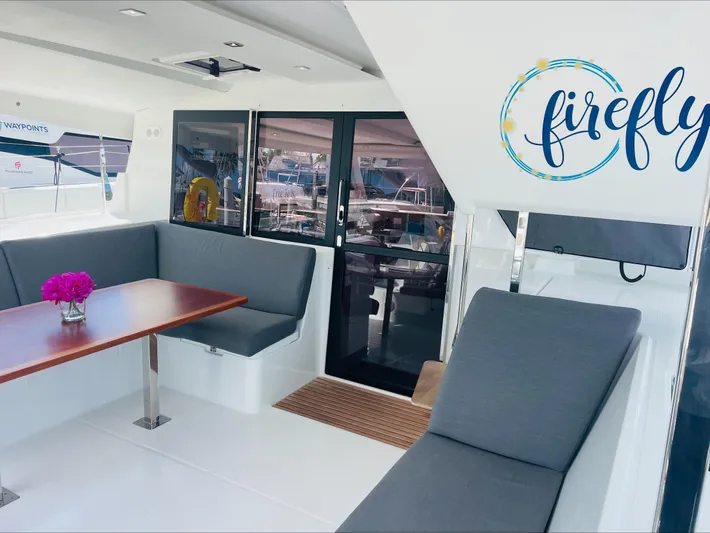Firefly Yacht Photos Pics 