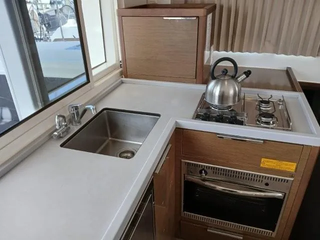 Azurro III Yacht Photos Pics Lagoon 40