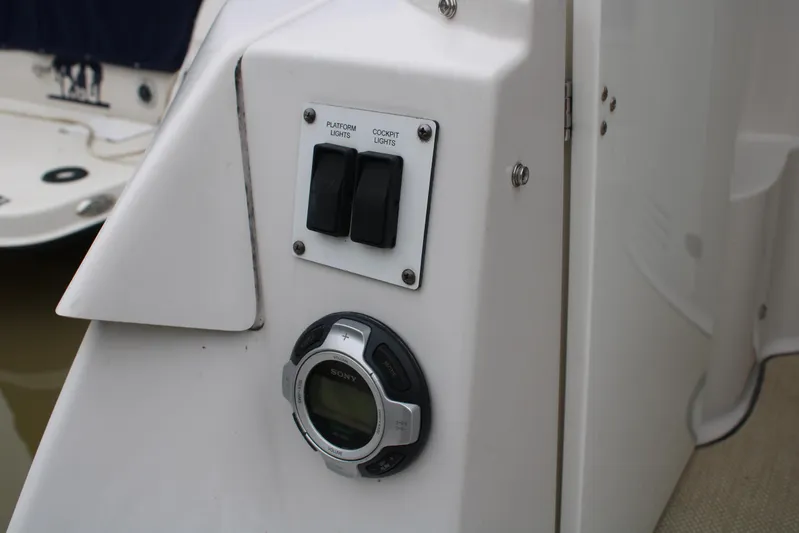  Yacht Photos Pics 2011 Four Winns V335 boat control panel with switches and gauge.