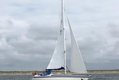 1988 Friendship 35
