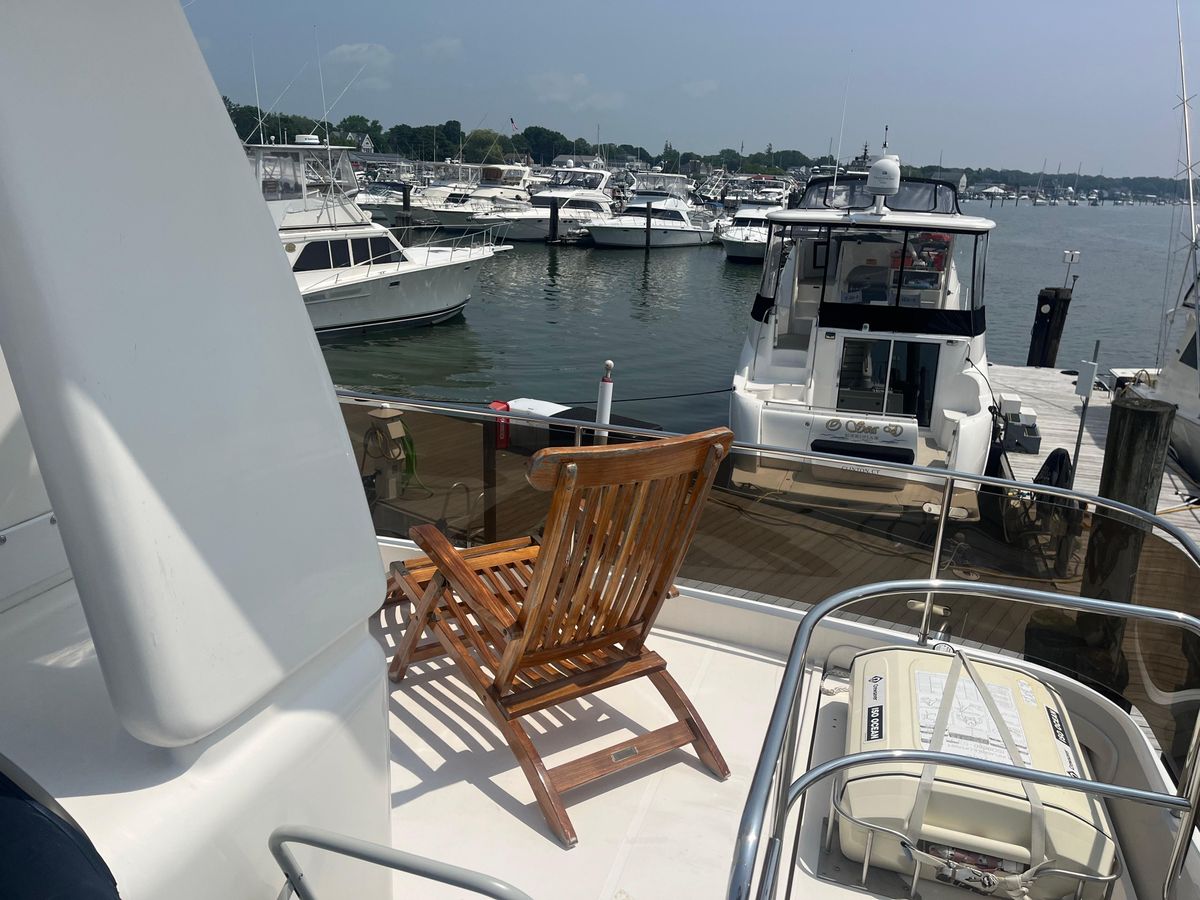 2000 Princess 64 