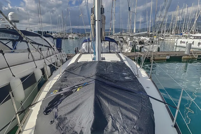  Yacht Photos Pics Sailboat Dufour 41.2 GL 2015 docked in marina, surrounded by other boats.
