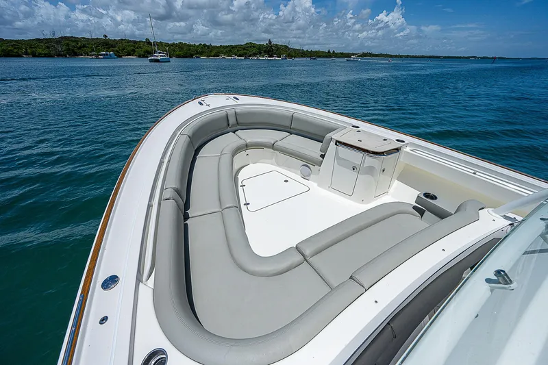Tropical Breeze Yacht Photos Pics 2020 Hinckley Sport Boat 40 C with spacious seating on calm waters.