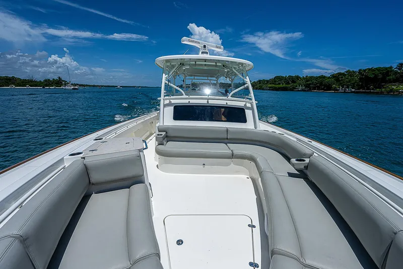 Tropical Breeze Yacht Photos Pics 2020 Hinckley Sport Boat 40 C cruising on a sunny day with clear blue skies.