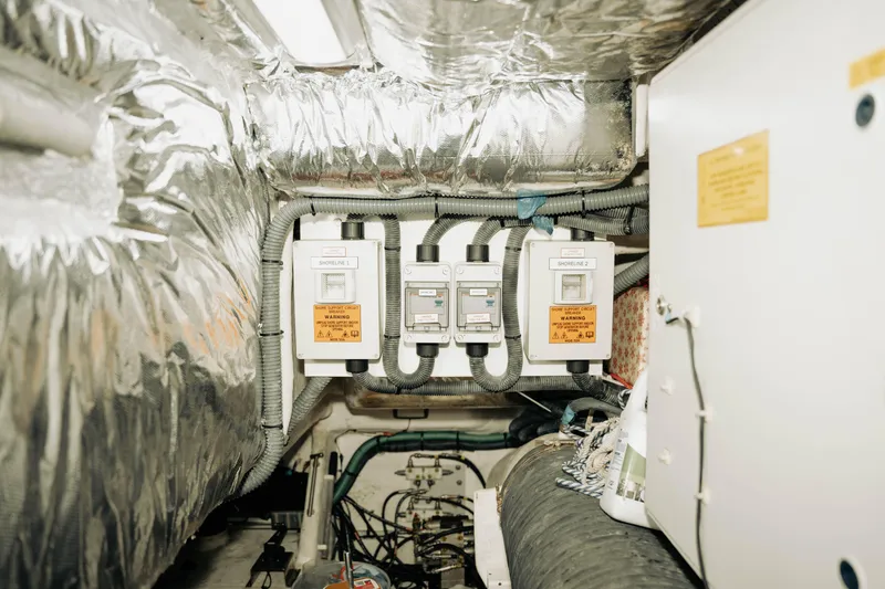 Amaray Yacht Photos Pics 