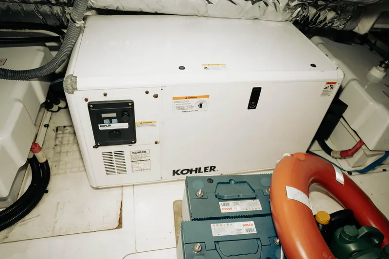 Amaray Yacht Photos Pics 