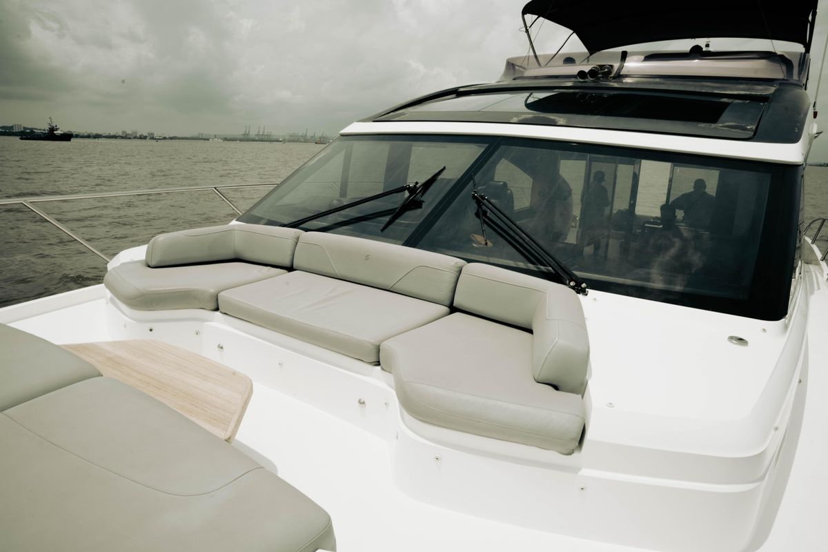2020 Princess 62 
