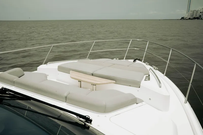 Amaray Yacht Photos Pics 