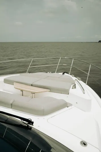 Amaray Yacht Photos Pics 