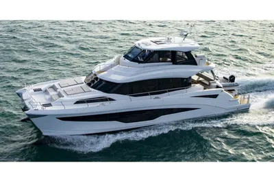 Aquila 70 Luxury
