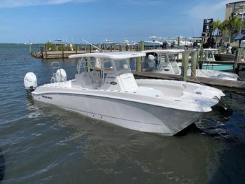 2023 Twin Vee 280 gfx