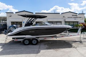 Hurricane SunDeck 2600 OB
